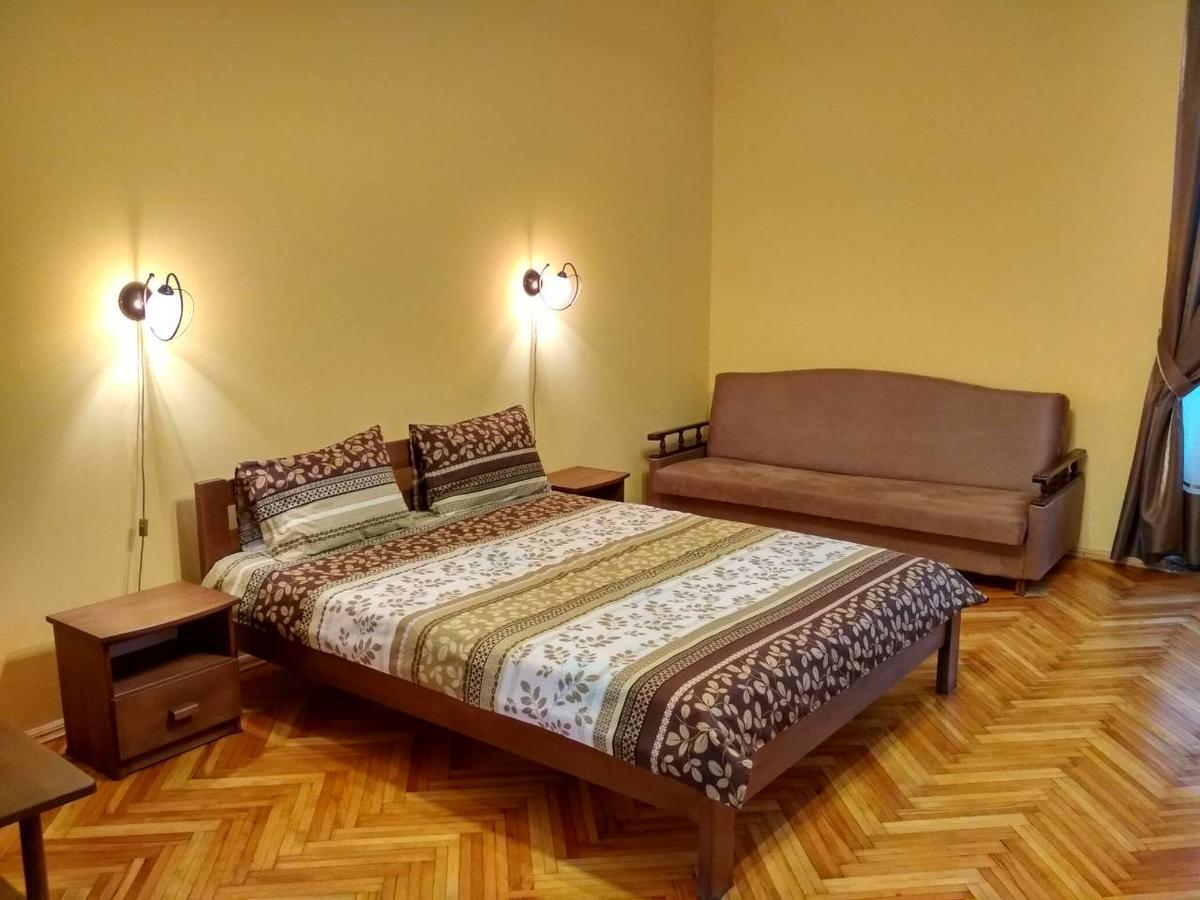 Apartment On Virmens'Ka Street Lviv Kültér fotó