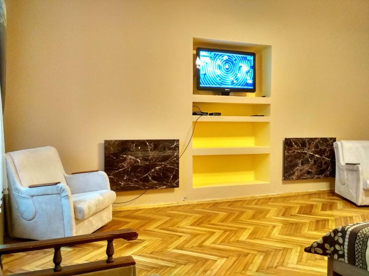 Apartment On Virmens'Ka Street Lviv Kültér fotó