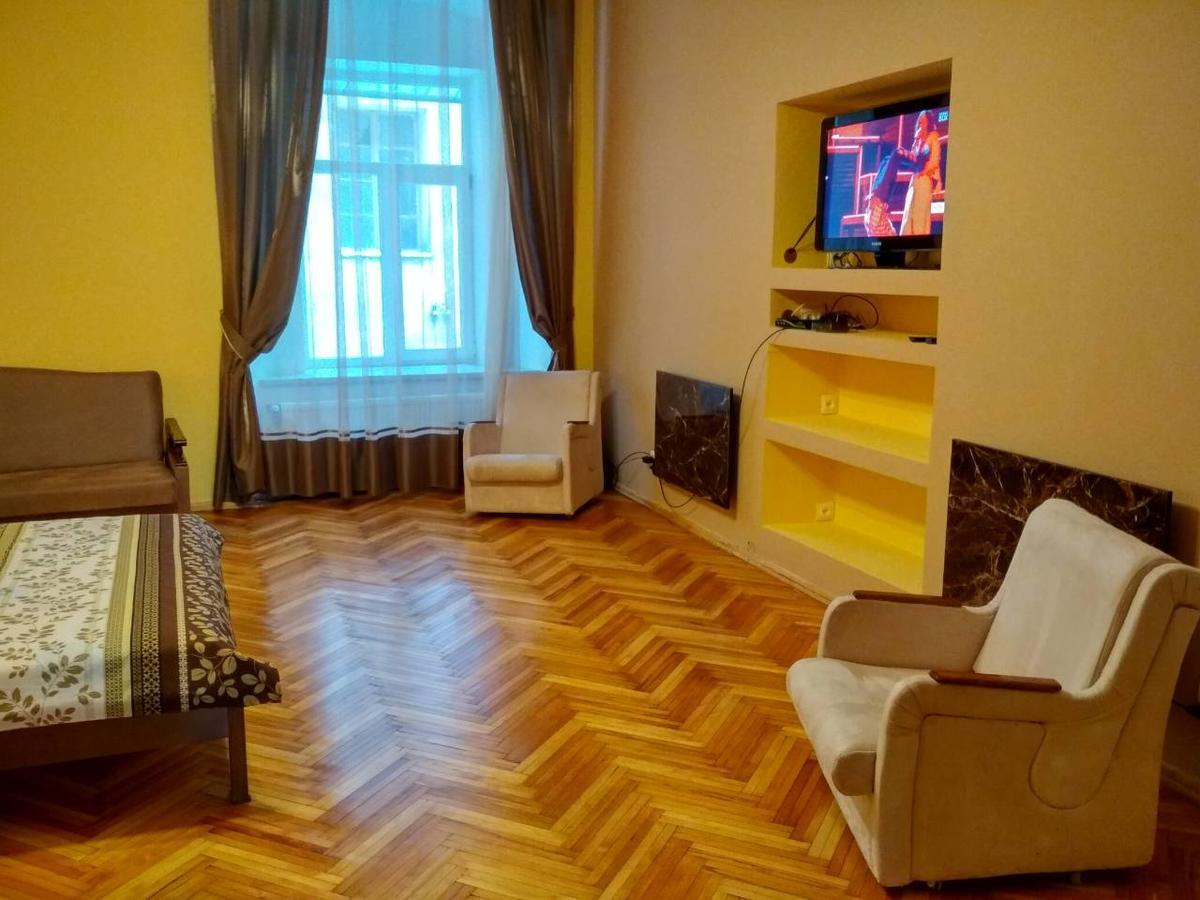 Apartment On Virmens'Ka Street Lviv Kültér fotó